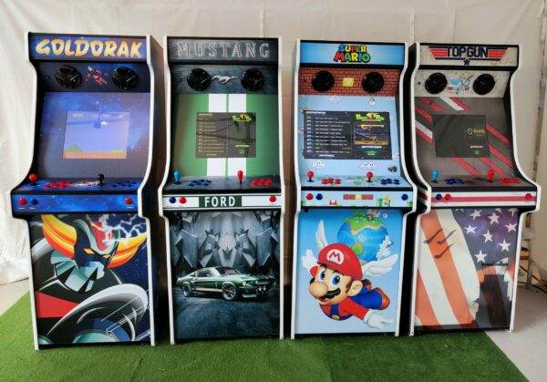 Les 4 bornes goldorak, Mustang, Mario, Top Gun Les 4 bornes goldorak, Mustang, Mario, Top Gun
