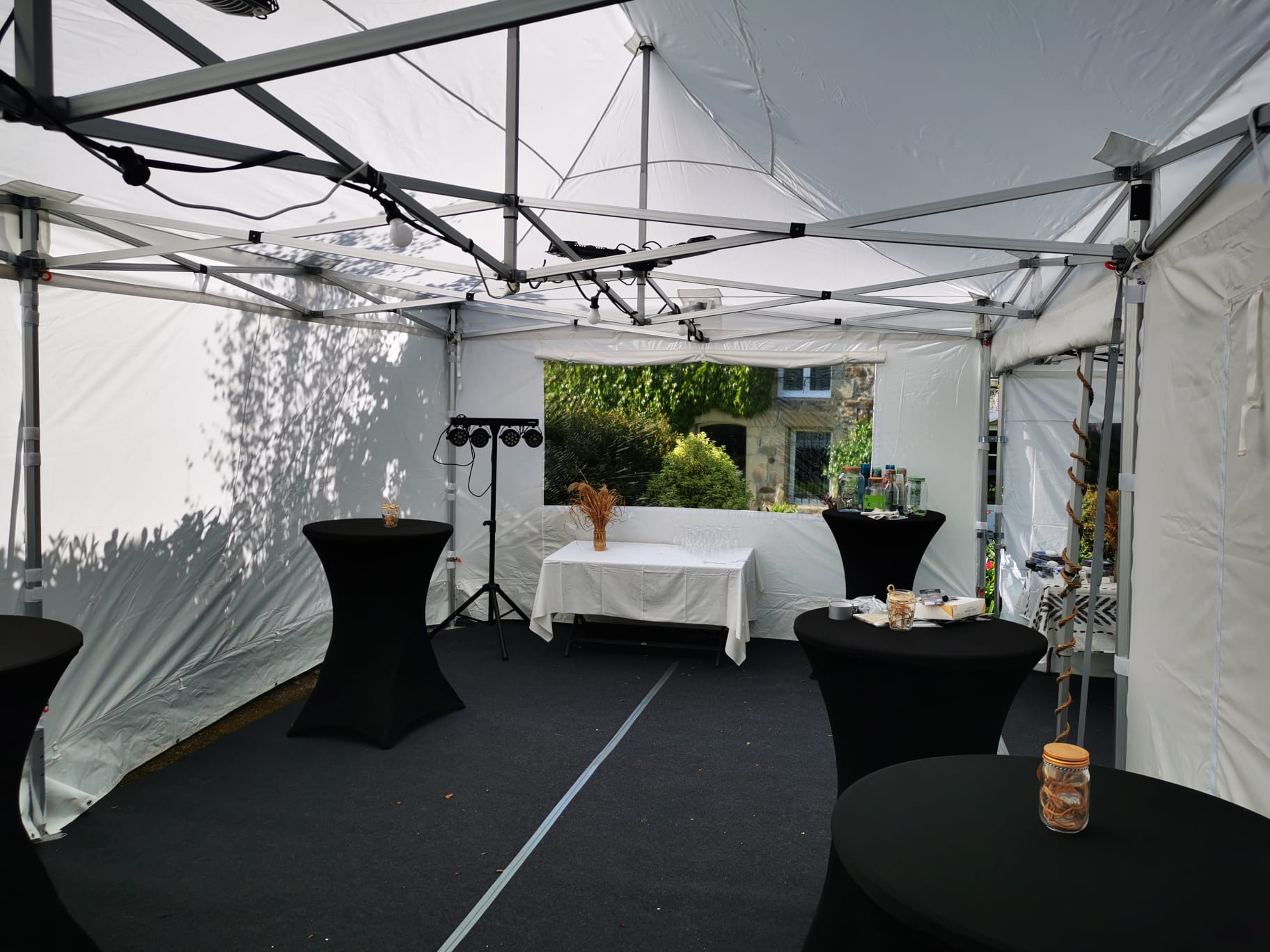 Tente 6x12m assemblage de 3 tentes 6x4m – Image 4