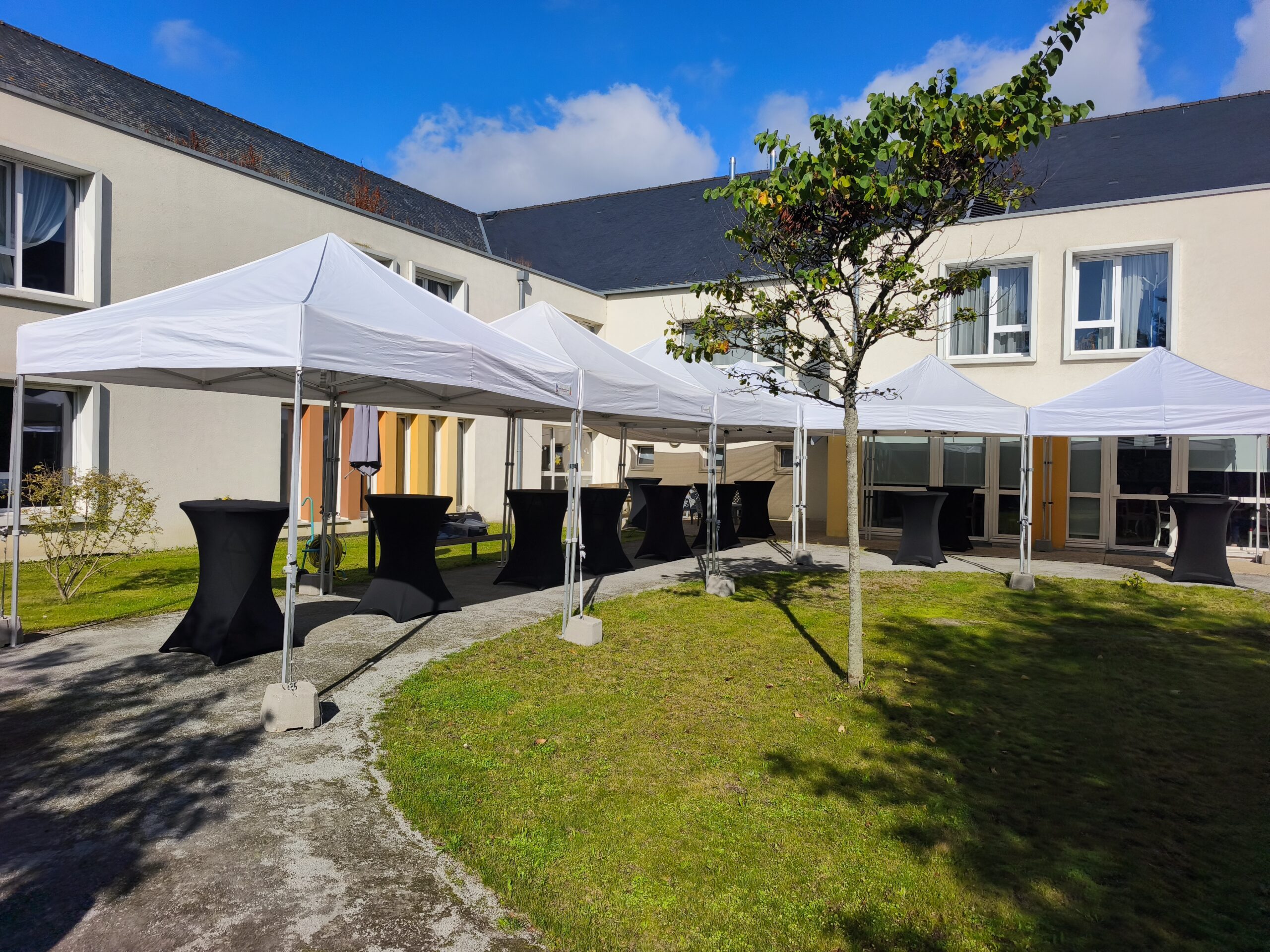 Tente 6x12m assemblage de 3 tentes 6x4m – Image 31